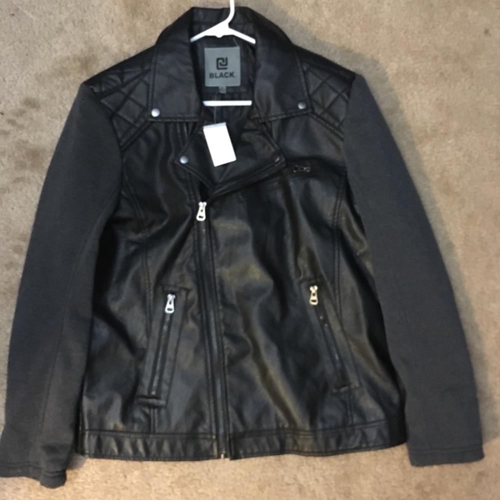 Mens leather jacket with cotton sleeves